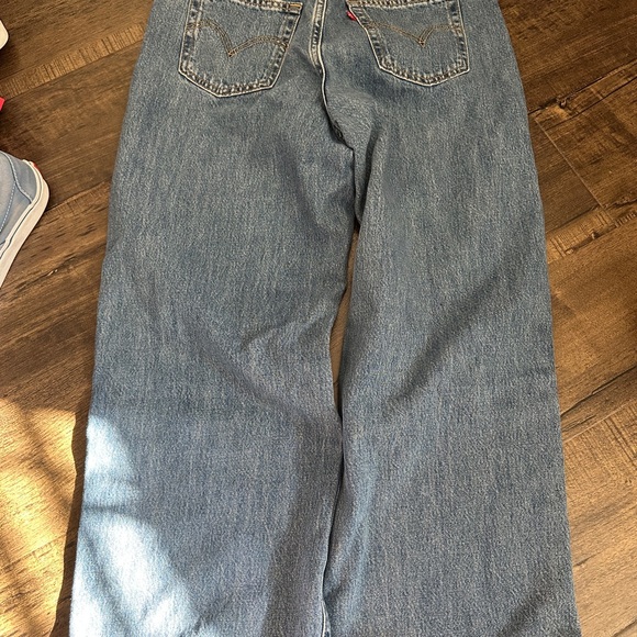 Levi’s - Picture 3 of 3